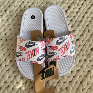 Nike Women’s Benassi JDI print Slide Sandals